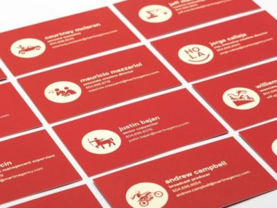 Корпоративная визитка с уникальным дизайном The Martin Agency Визитные карточки соответствует корпоративному стилю компании, но и не лишены персонификации каждого работника - уникальная аватарка, которая выбрана по хобби работника